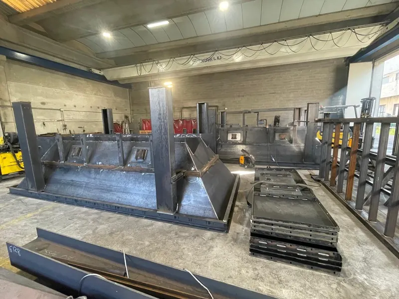 Lavoro di carpenteria GFC 14